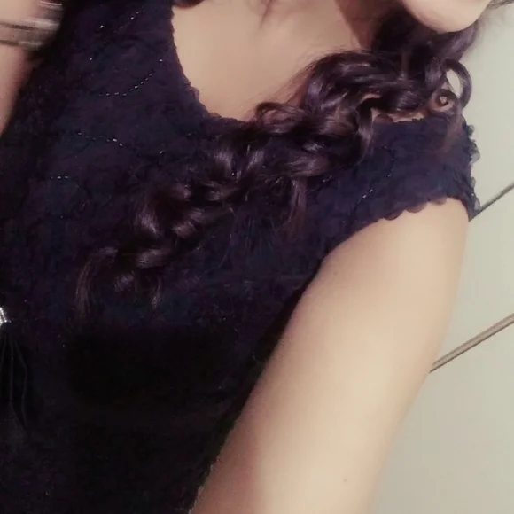 Black evening gown - Picture 3 of 10